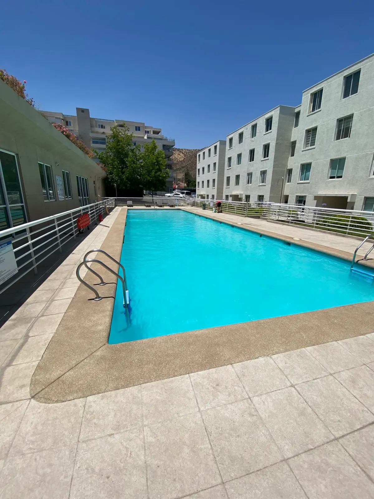 Piscina de condominio